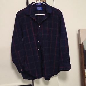 Pendleton Men’s Wool dark blue Plaid Flannel Shirt Jacket. Xl size could be lg
